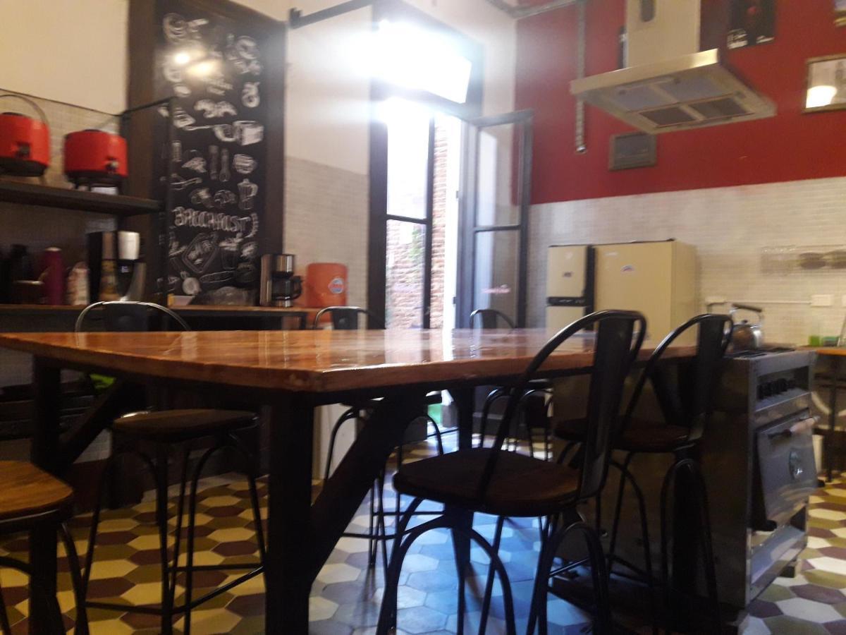 Hostel Point Росарио Екстериор снимка